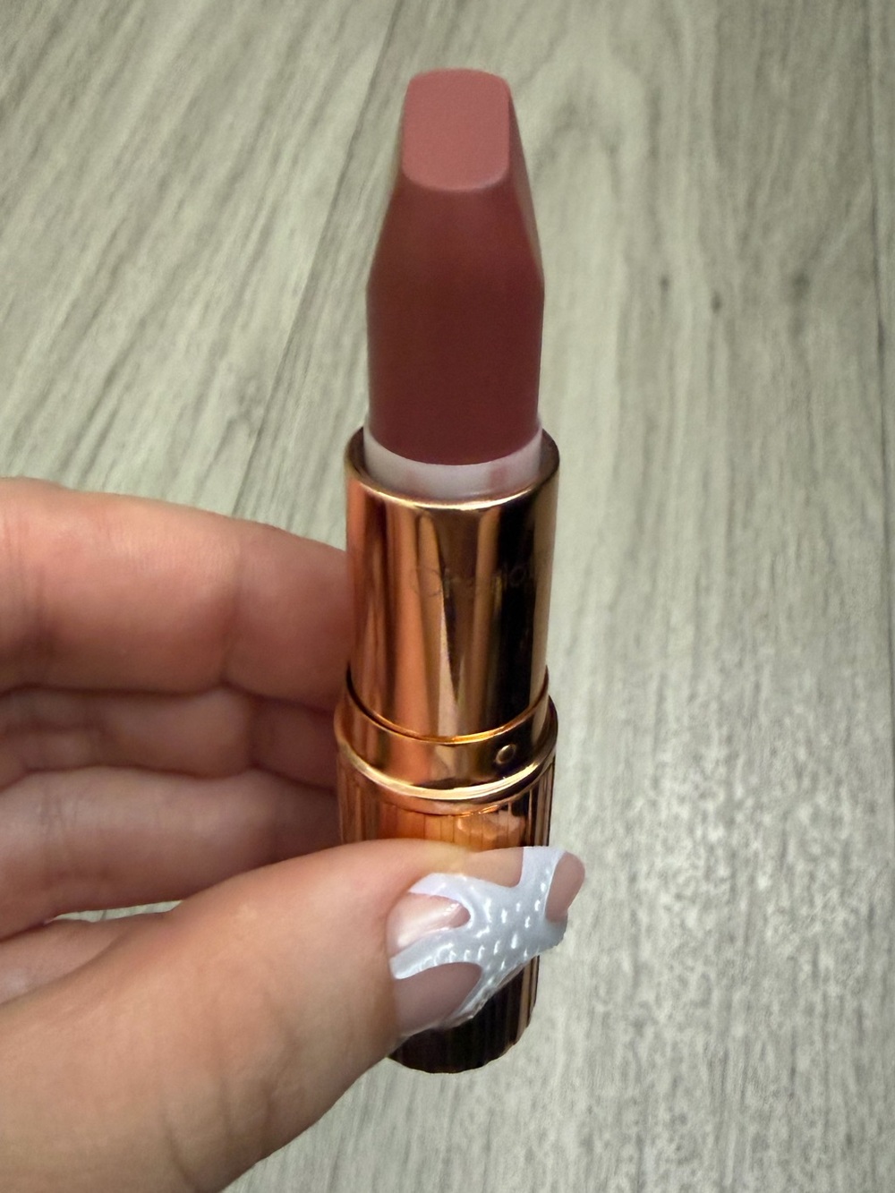 Charlotte Tilbury Matte Revolution Lipstick Very Victoria